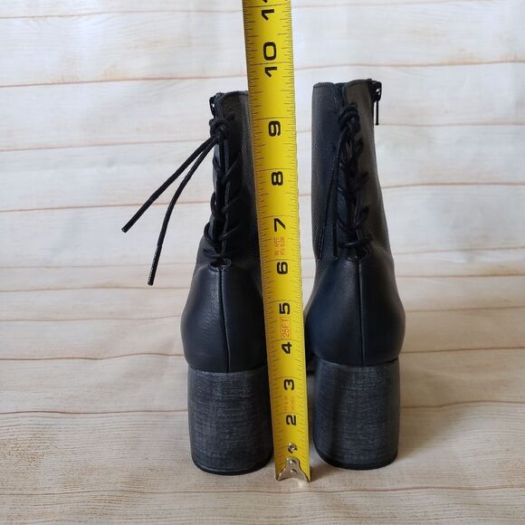 Free People Livia Leather Laceback Side Zip Pointy Toe Blue Block Heel Size 38 - Picture 13 of 16